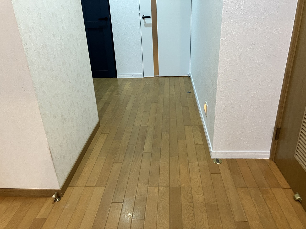 N様邸床・框改修工事