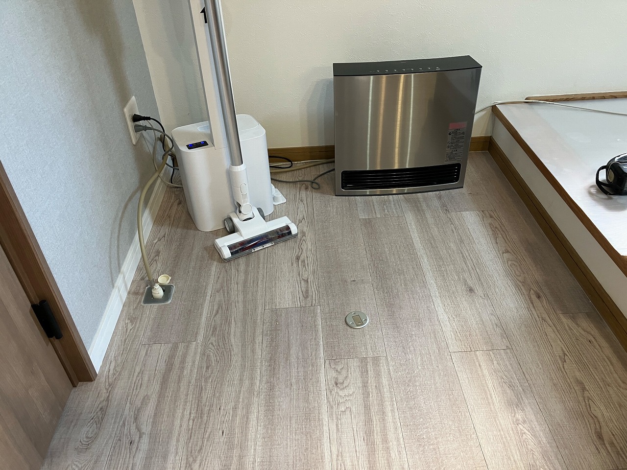 N様邸壁・扉改修工事